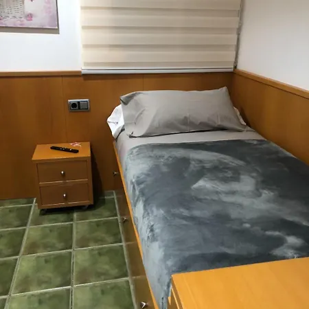 Private - Airport Homestay