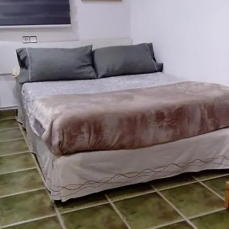 Private - Airport Habitación en casa particular *
